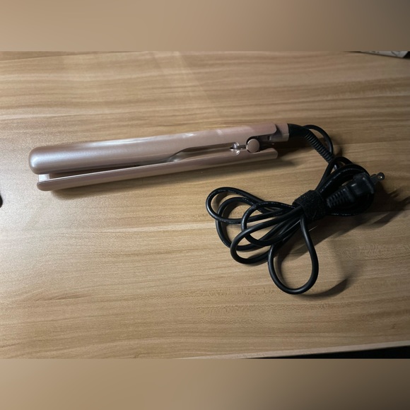 TYME HAIR IRON - Picture 2 of 4